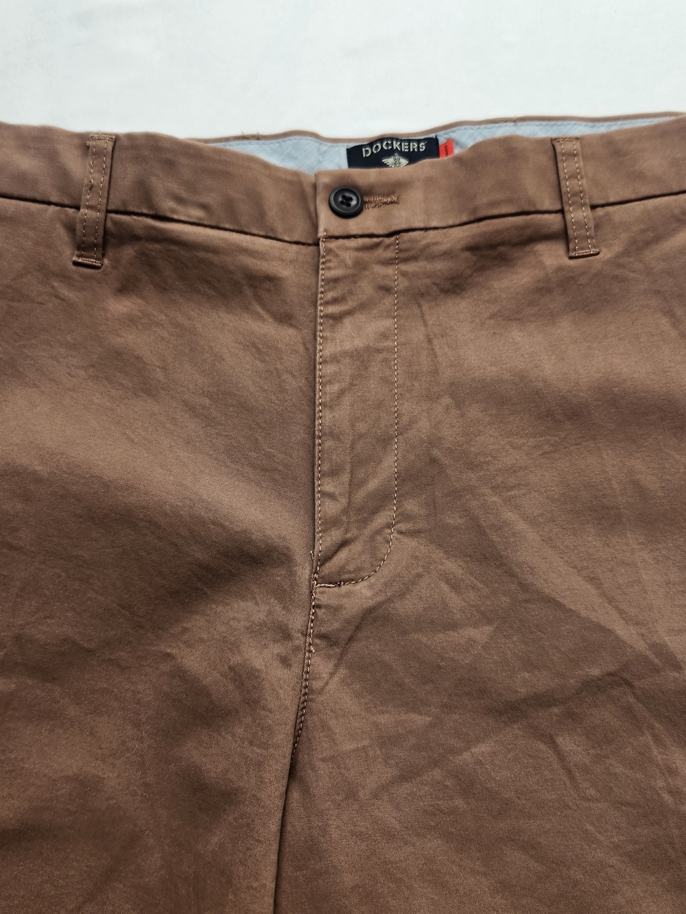 ⭐️NWT Dockers Mens Ultimate Short Supreme Flex Khaki Brown Stretch Casual 36 - Picture 2 of 15